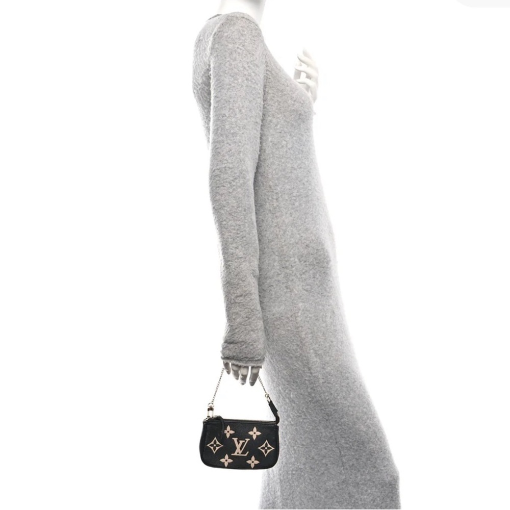 Louis Vuitton Empreinte Monogram Giant Mini Pochette Accessories Black - Picture 2 of 14